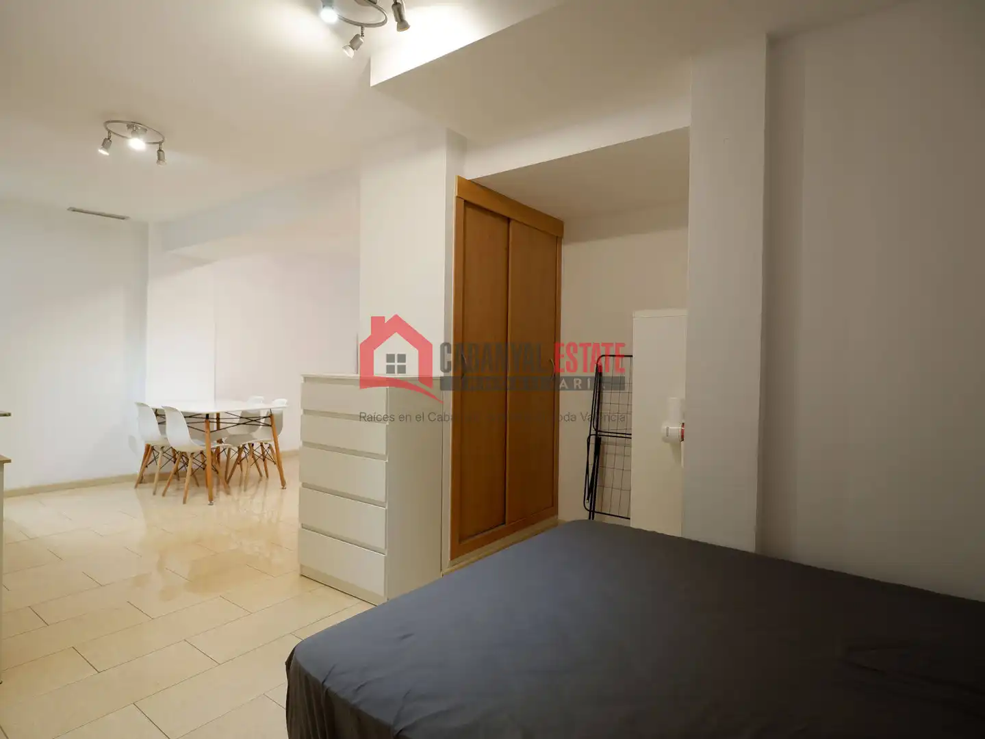 Estudio de alquiler en Valencia con Aire acondicionado, Amueblado y Balcón