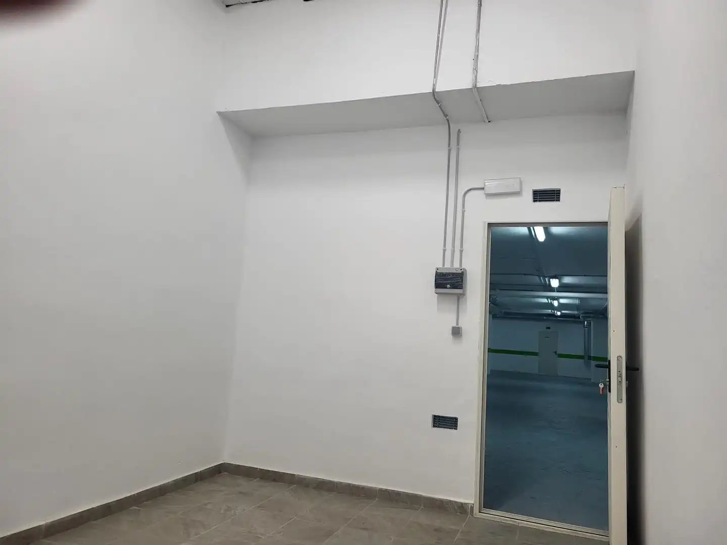 Storage room for sale in Zaragoza