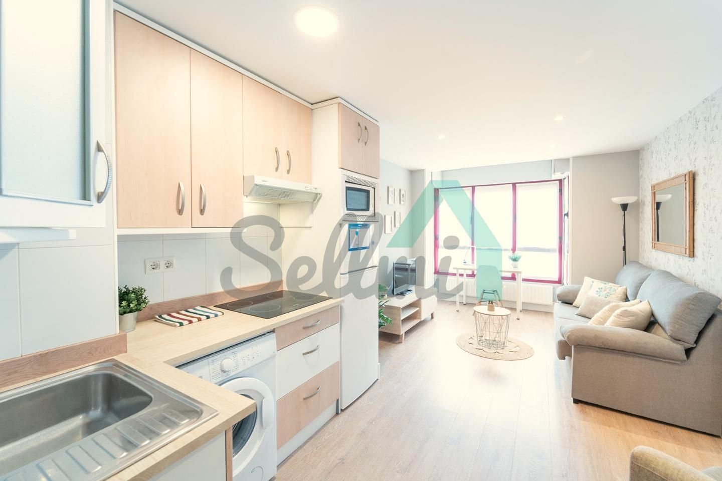 Kitchen of Flat to rent in Oviedo   with Heating, Parquet flooring and Furnished