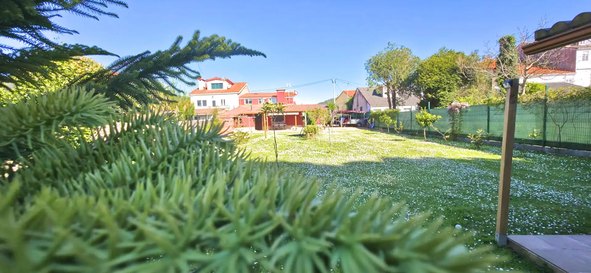 Einfamilien-Reihenhaus zum Verkauf in Aldea Santa María, Neda