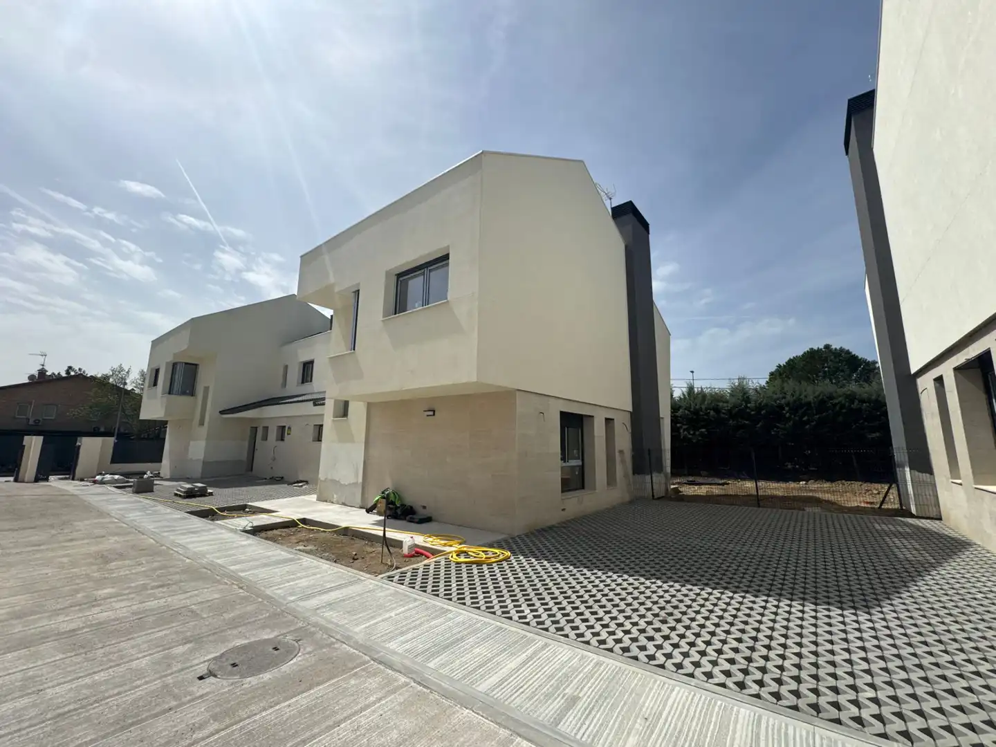Exterior view of Detached homes for sale in Alpedrete  with Air Conditioner, Private garden and Terrace