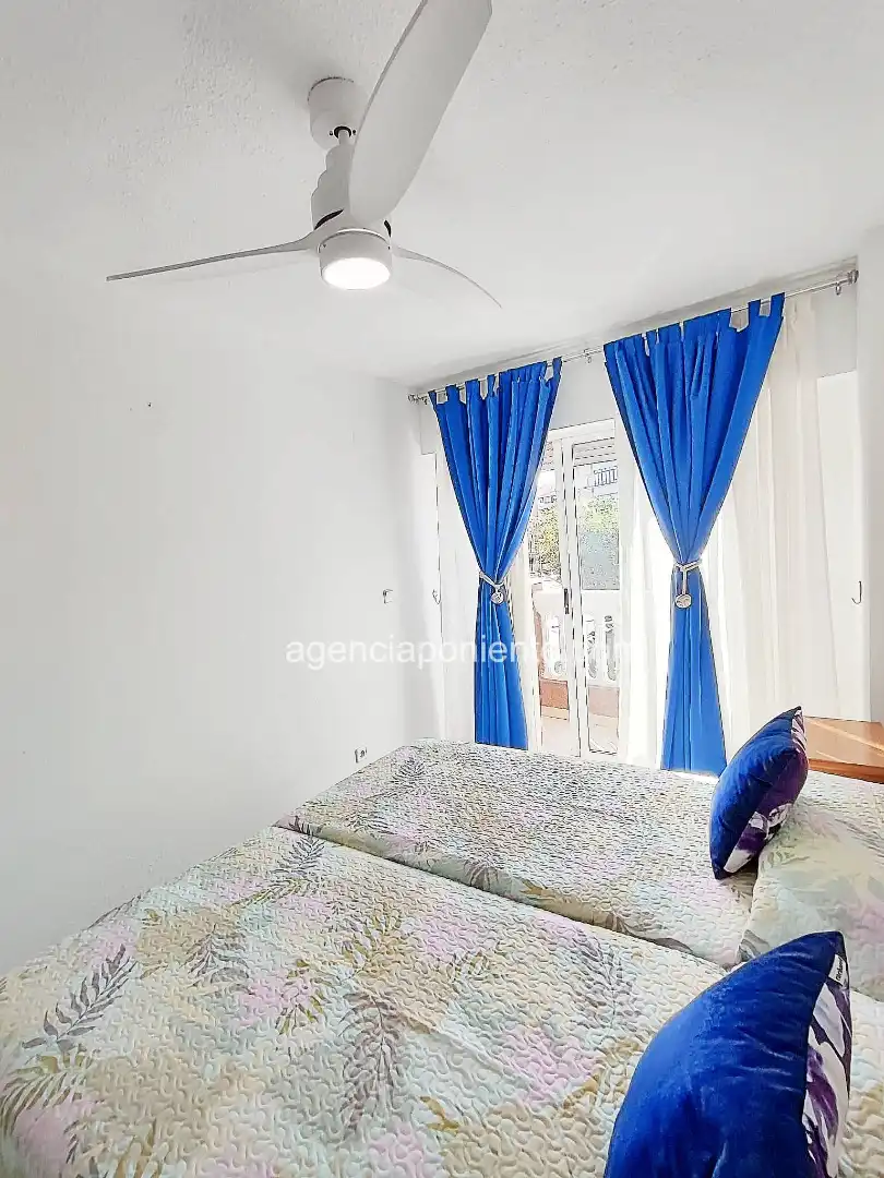 Schlafzimmer von Wohnung zur Miete in Villajoyosa / La Vila Joiosa mit Klimaanlage, Heizung und Terrasse