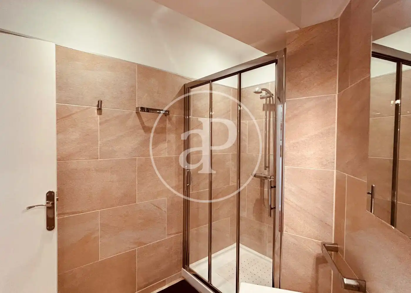 Flat for rent in Carrer Comte de Barcelona, Santa Catalina