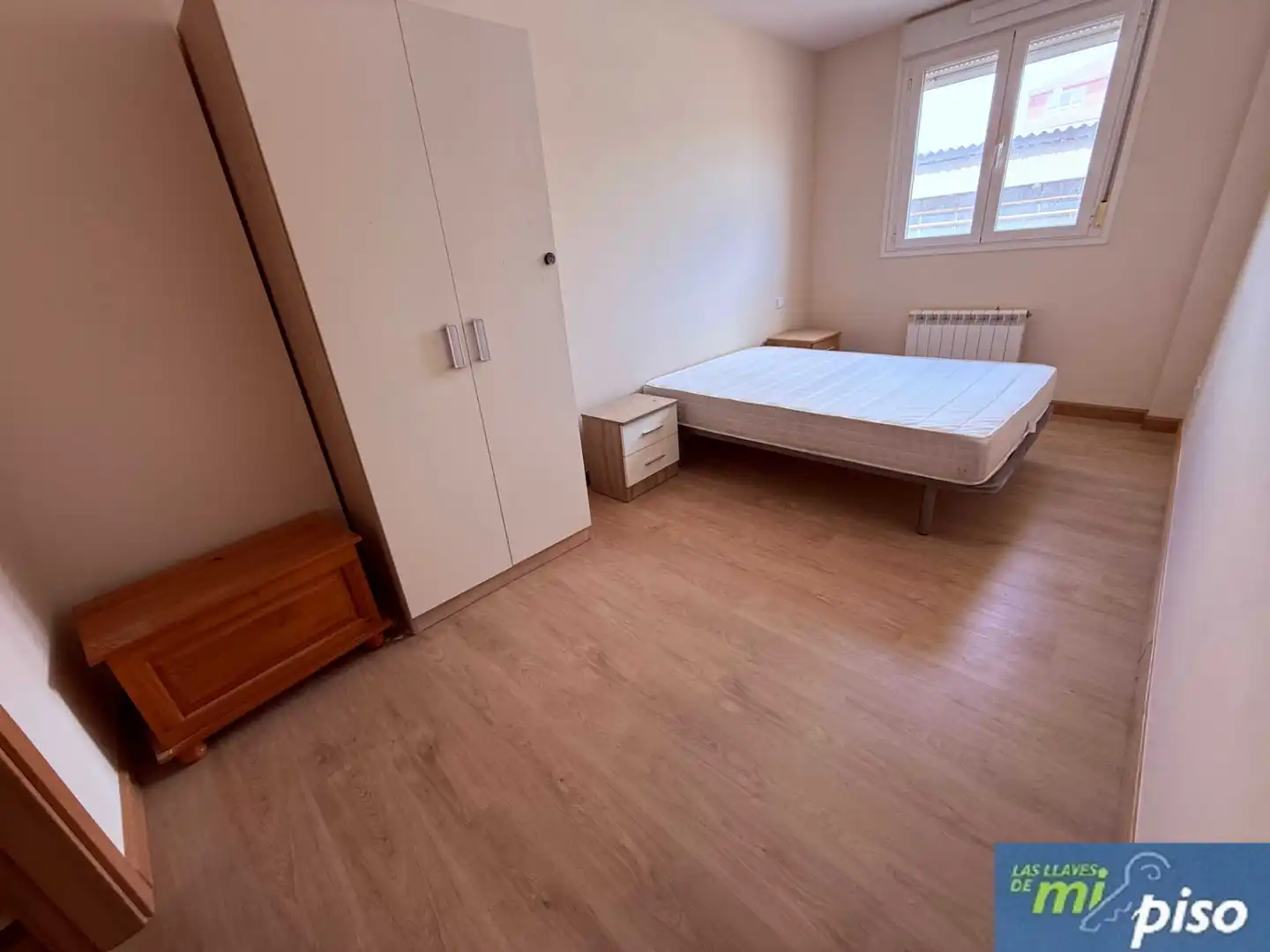 Dormitori de Pis en venda en Santovenia de Pisuerga amb Calefacció, Parquet i Traster