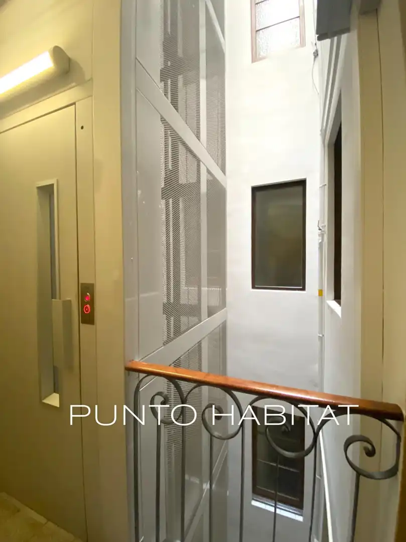 Piso en venta en Barcelona con Aire acondicionado, Calefacción y Parquet
