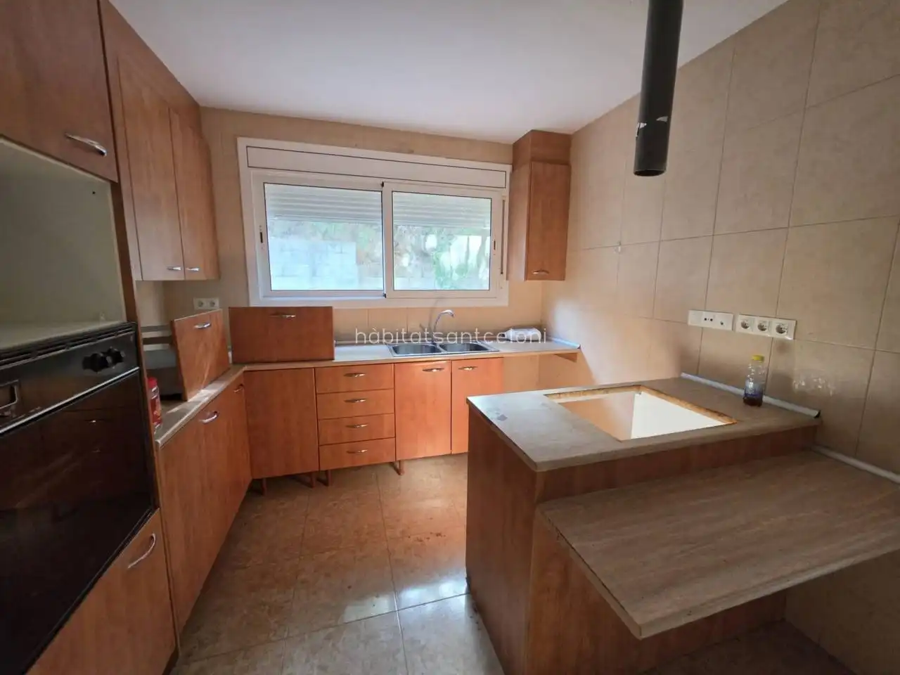 Cocina de Casa o chalet en venta en Vallgorguina con Jardín privado