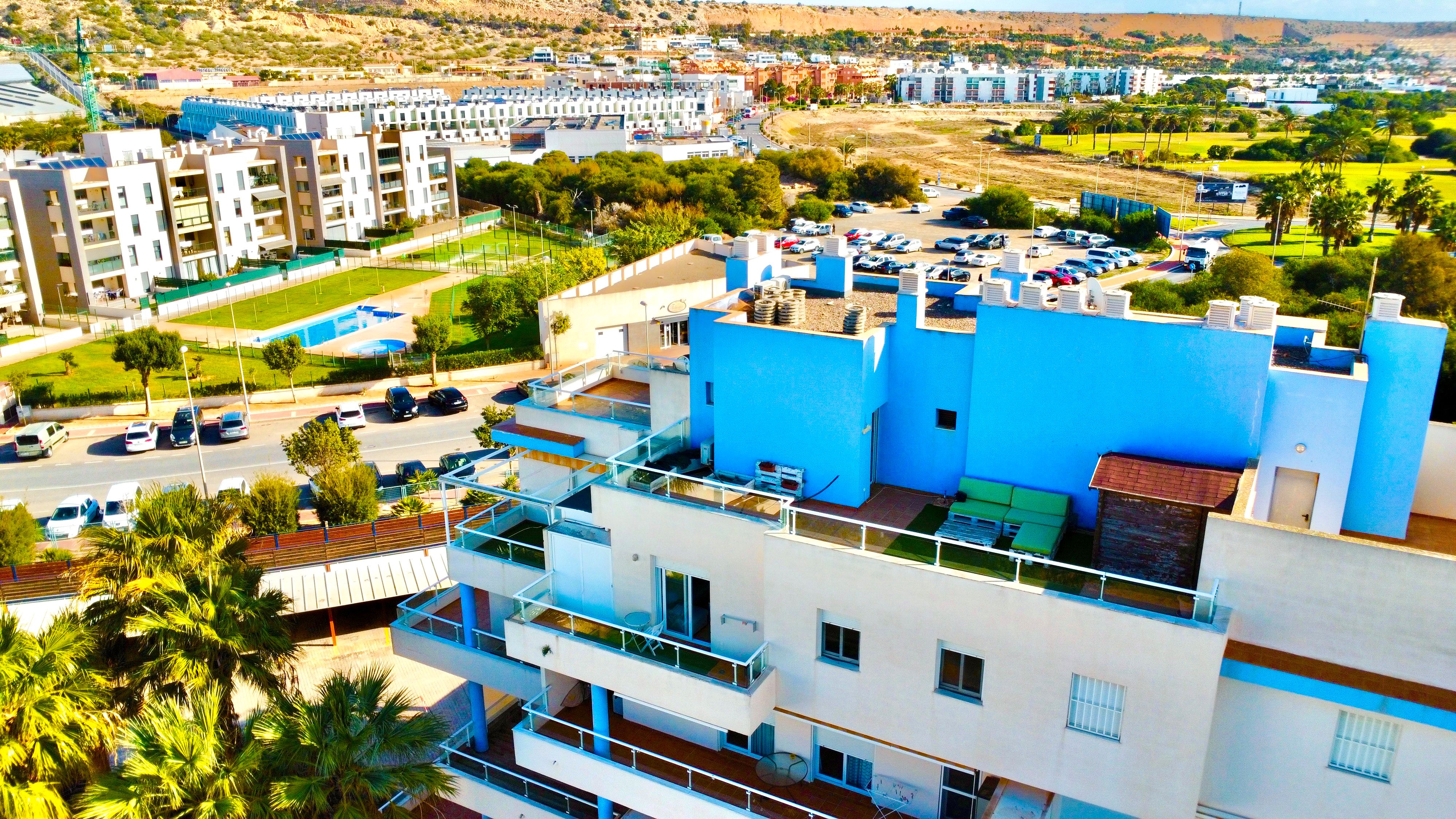 Vista exterior de Ático en venta en El Ejido con Aire acondicionado, Terraza y Trastero