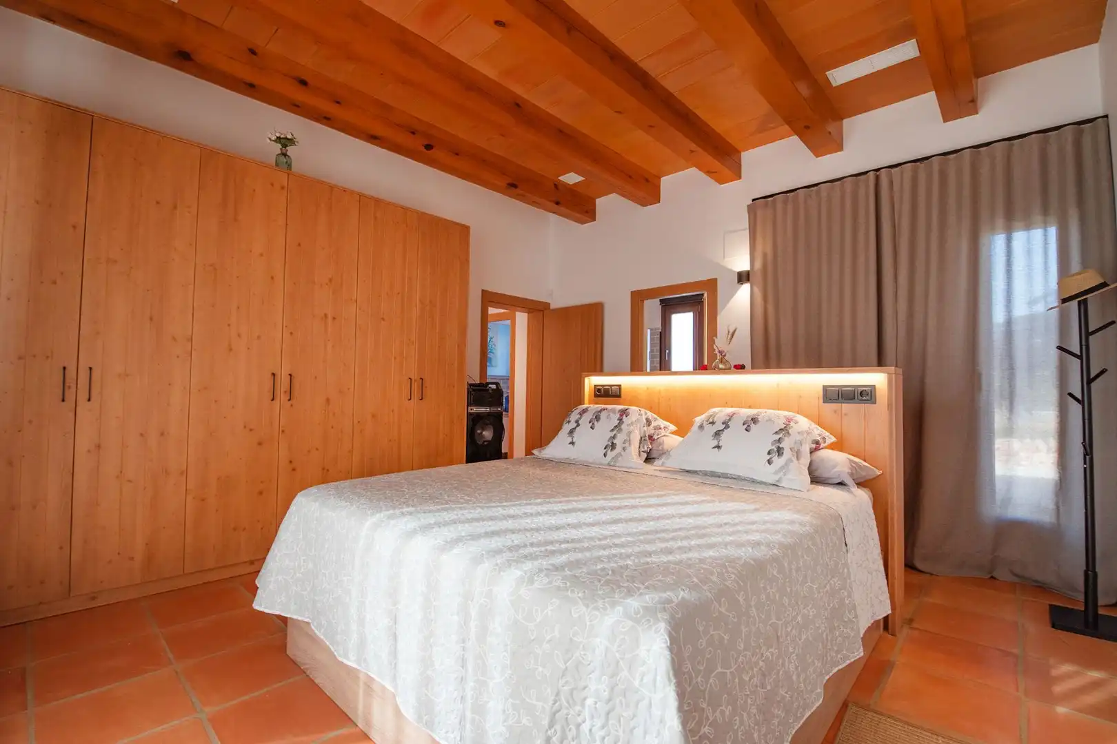 Dormitori de Casa o xalet de lloguer en Llíber amb Aire condicionat, Calefacció i Jardí privat