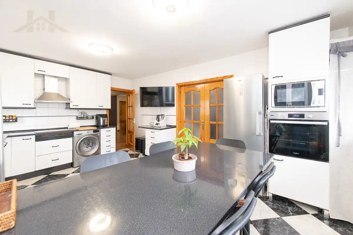 Cocina de Casa o chalet en venta en Colmenar Viejo con Terraza, Trastero y Piscina