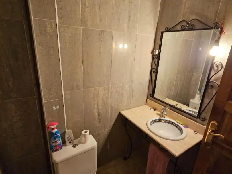 Baño de Piso en venta en Azuqueca de Henares con Aire acondicionado, Parquet y Terraza