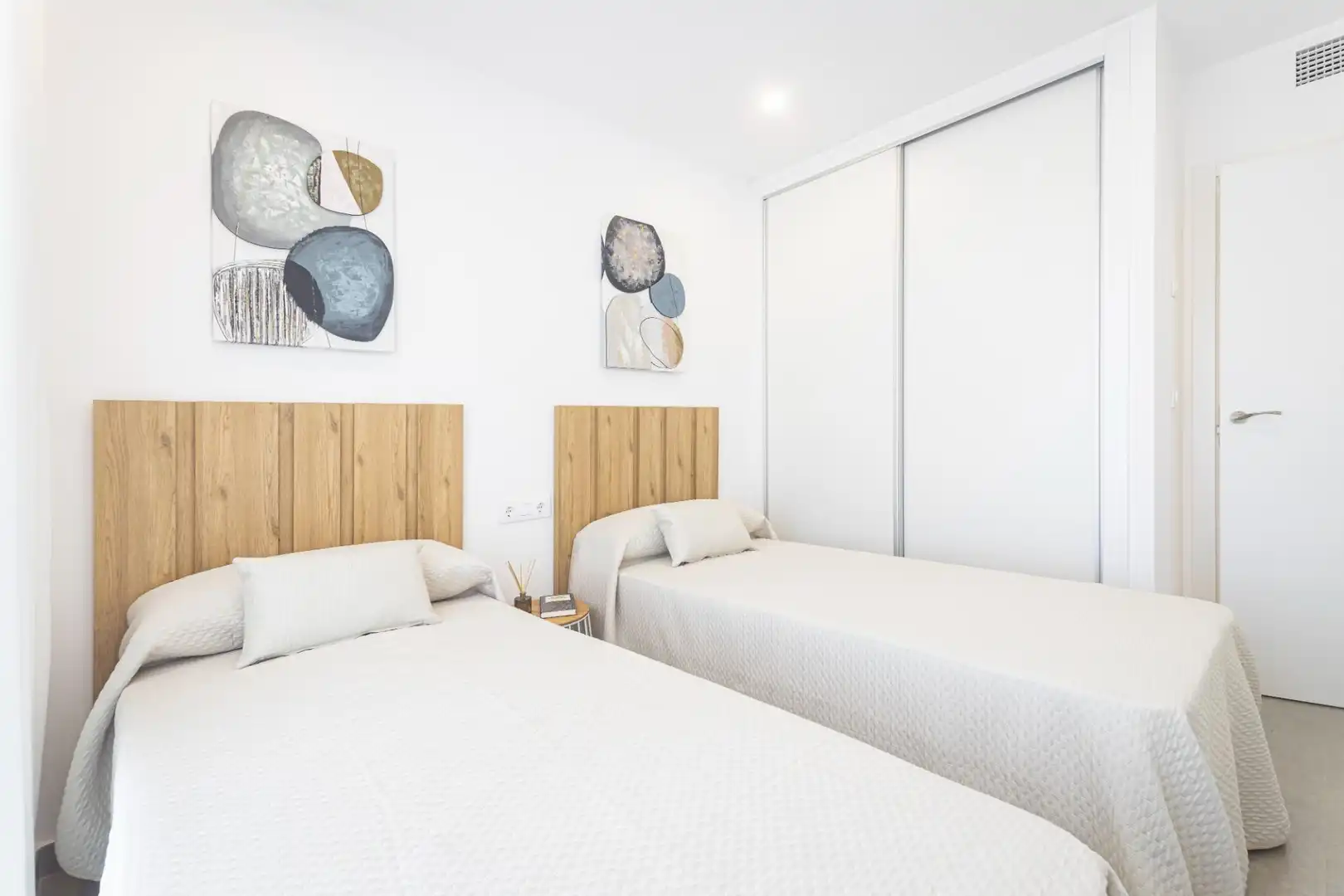 Bedroom of Flat for sale in La Manga del Mar Menor  with Air Conditioner and Terrace