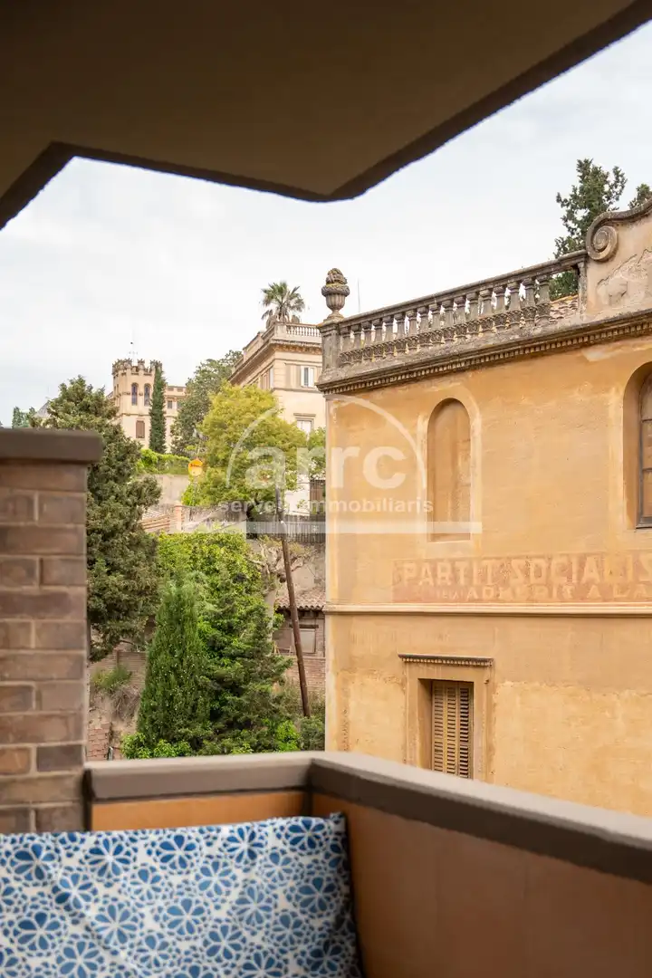 Vista exterior de Piso en venta en Teià con Aire acondicionado, Terraza y Balcón