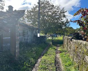 Casa o xalet en venda en Amoeiro amb Jardí privat