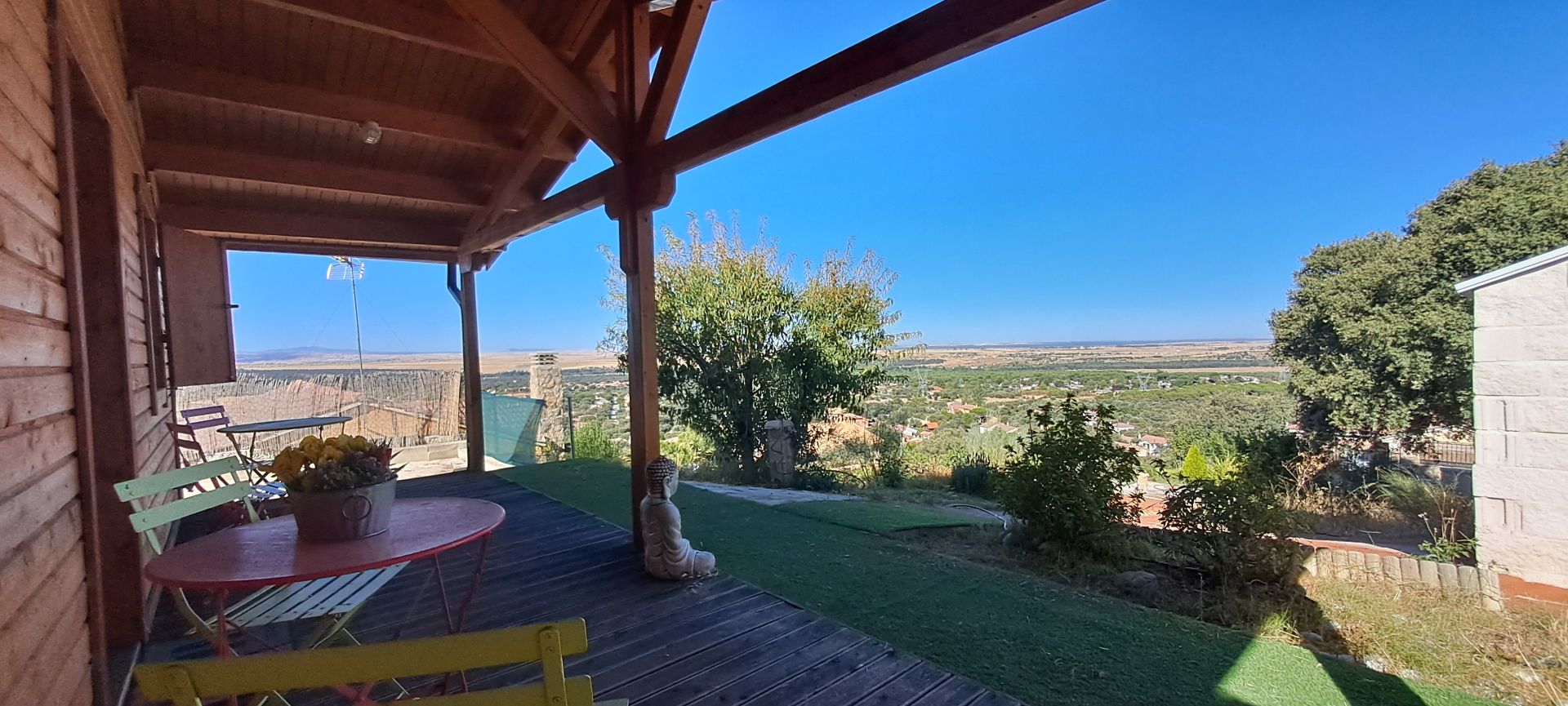 Terrace of House or chalet for sale in Maello  with Storage room and Furnished