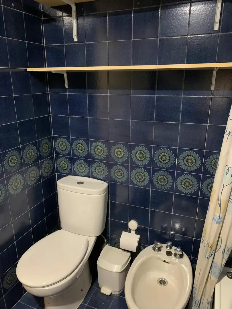 Badezimmer von Gebäude zur Miete in Madrid