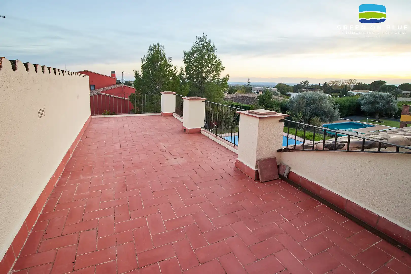 Terrassa de Casa o xalet en venda en Peralada amb Calefacció, Jardí privat i Terrassa