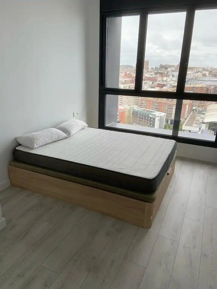 Dormitori de Pis en venda en Tarragona amb Aire condicionat, Terrassa i Piscina comunitària