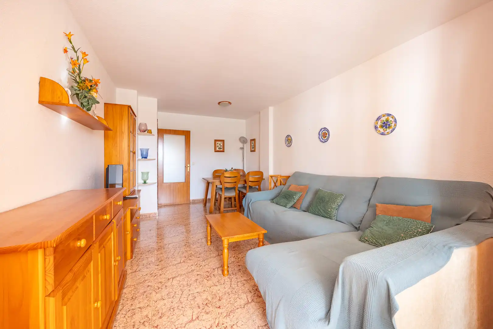 Sala de estar de Apartamento en venta en Villajoyosa / La Vila Joiosa con Piscina, Amueblado y Piscina comunitaria