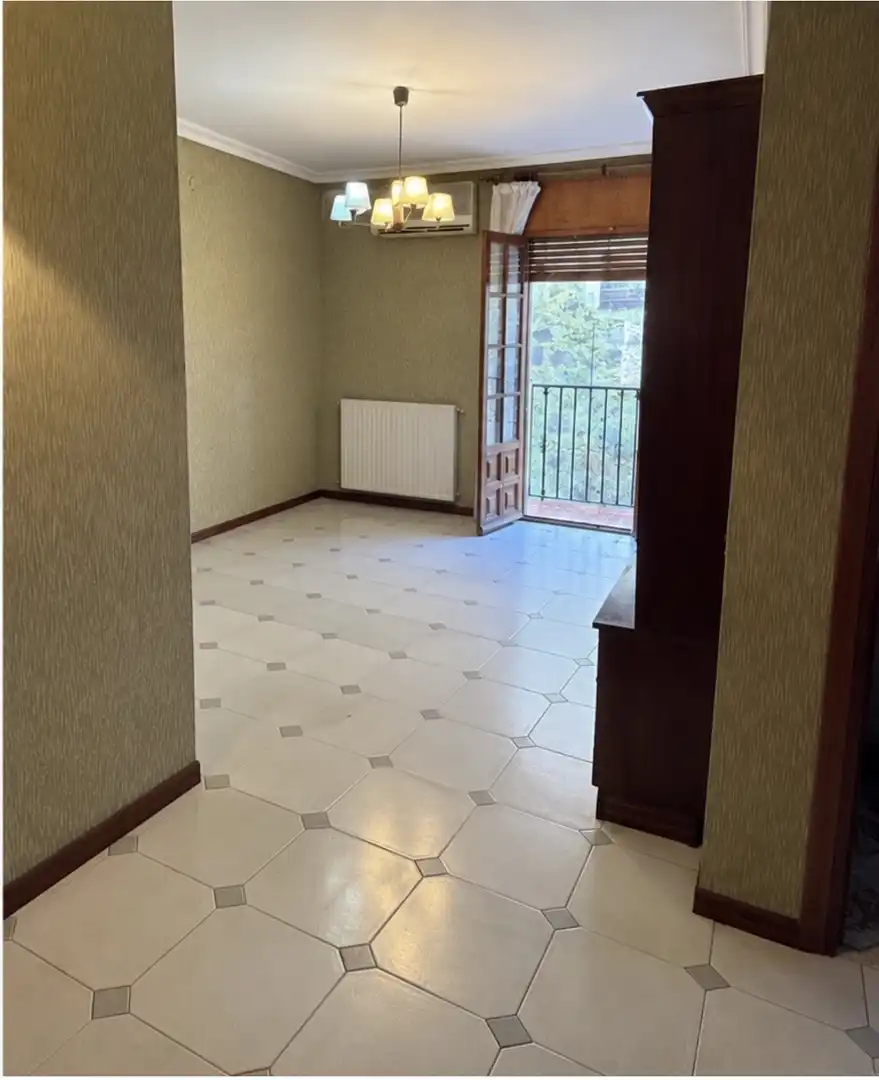 Living room of Flat for sale in Plasencia  with Air Conditioner and Balcony