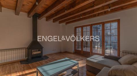 Foto 2 de Casa adosada en venda a Carrer Arrabal, 15, Alp poble, Alp