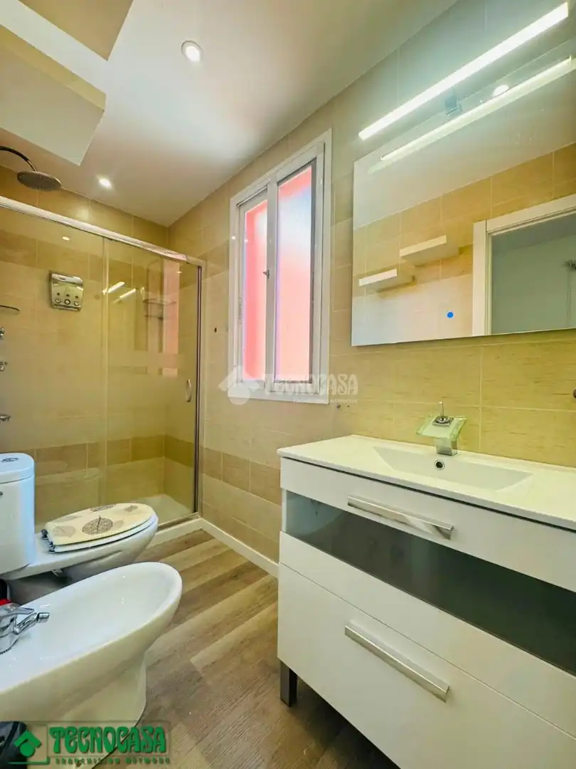 Baño de Casa adosada en venta en Méntrida con Aire acondicionado, Calefacción y Terraza