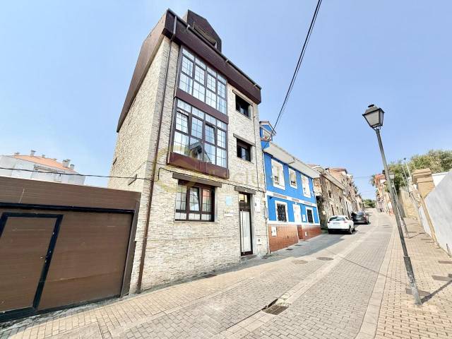 Casa-chalet en Venta en Del Carmen, 104 en Villalegre - La Luz