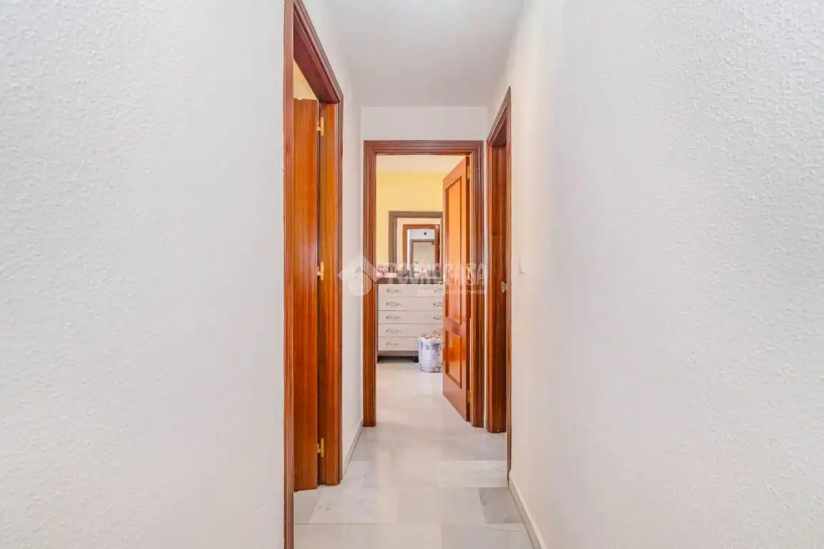 Flat for sale in Granada