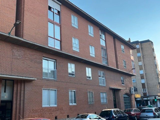Exterior view of Flat for sale in Valladolid Capital  with Heating, Parquet flooring and Terrace