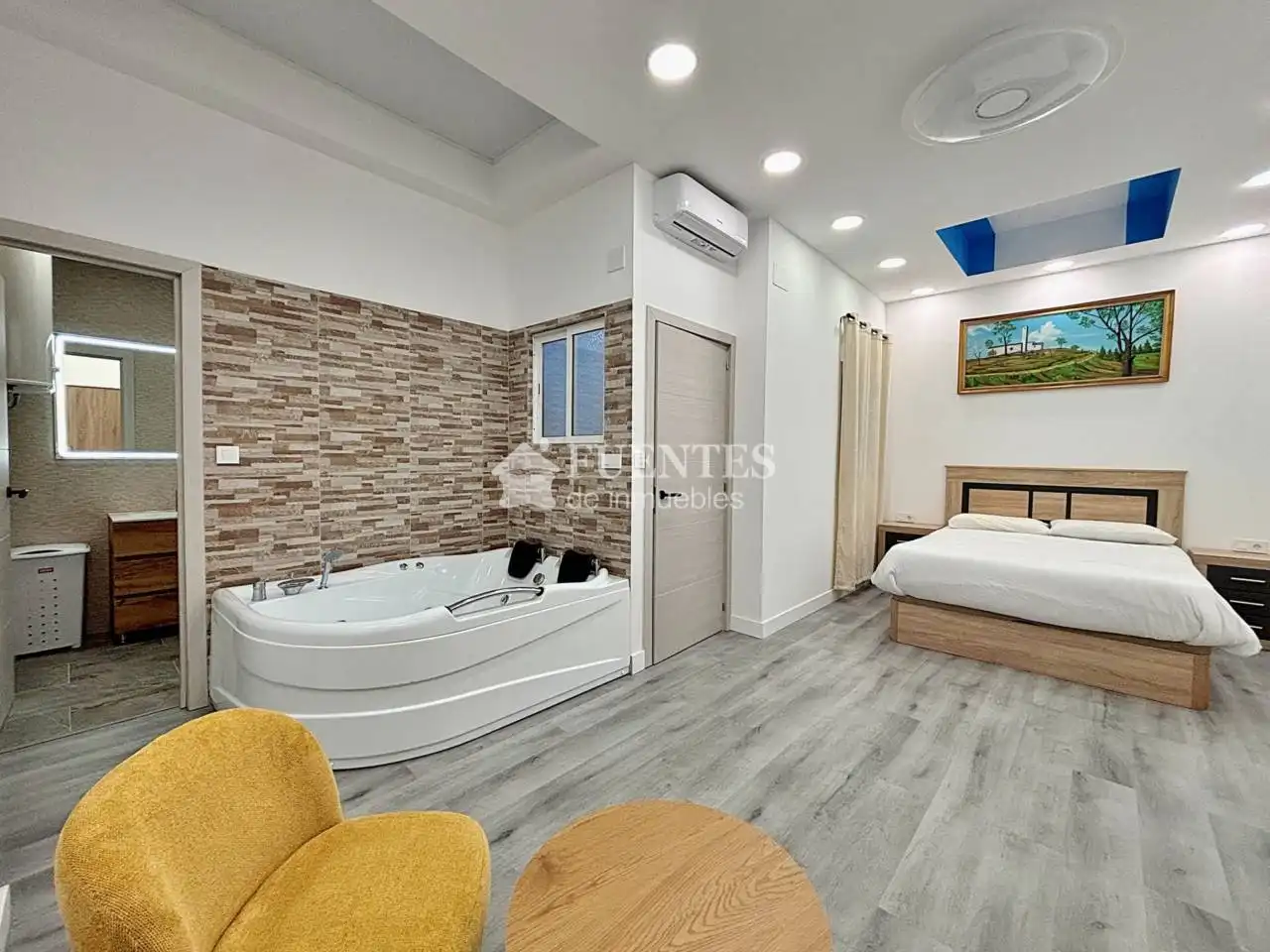 Dormitori de Apartament en venda en Alicante / Alacant amb Aire condicionat i Moblat