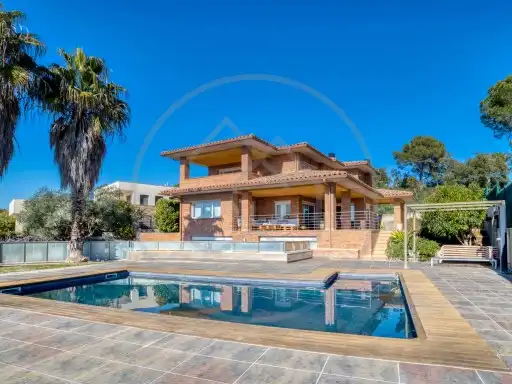 Villa mit Pool zum Verkauf in Carrer del Sureny, imagen 2