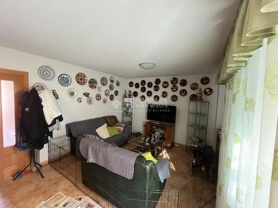Detached homes for sale in Alcalá de Henares  with Air Conditioner and Heating