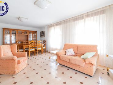 Casa con balcón en venta en DS SECTOR 3