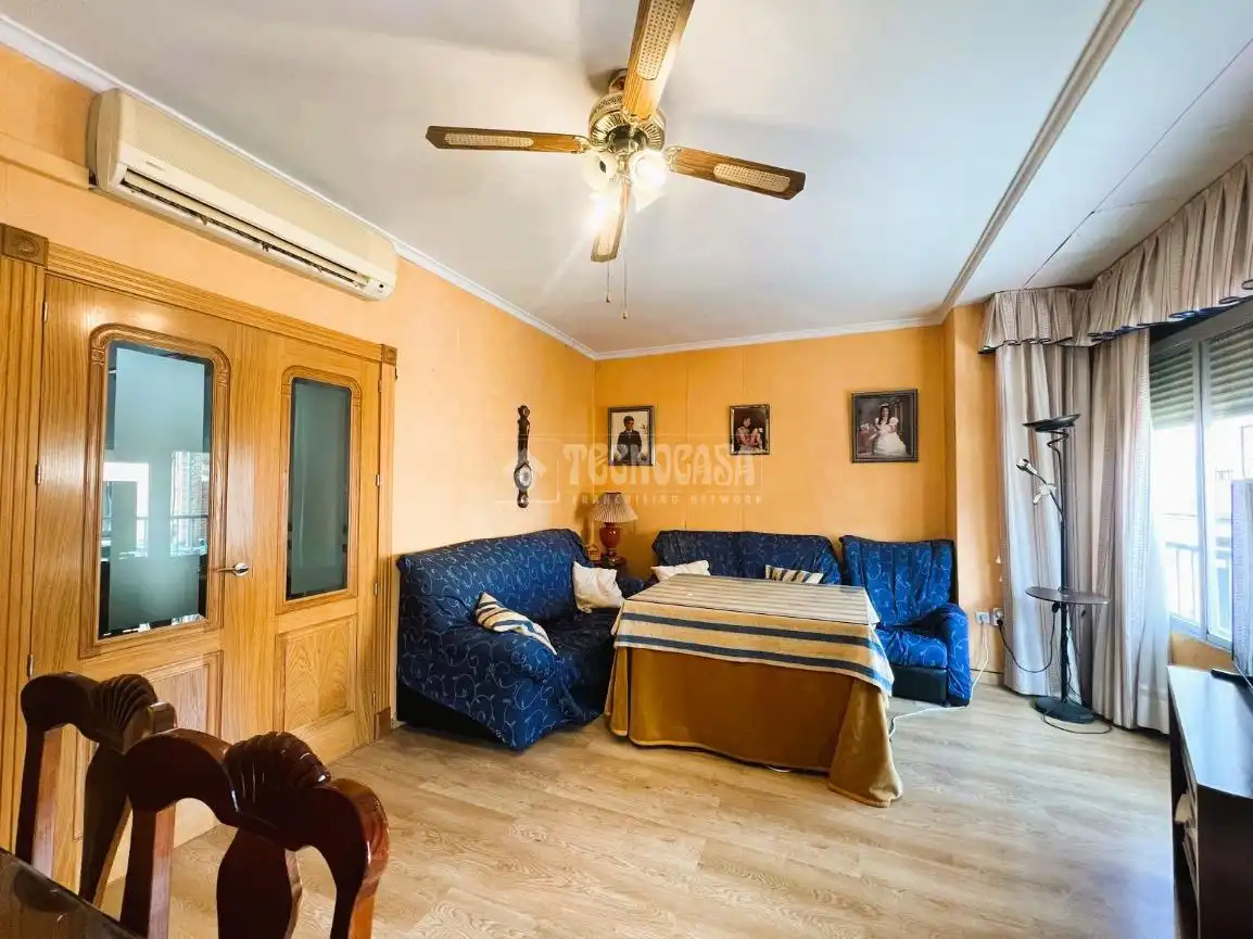 Wohnzimmer von Wohnung zum Verkauf in Puente Genil mit Terrasse und Balkon