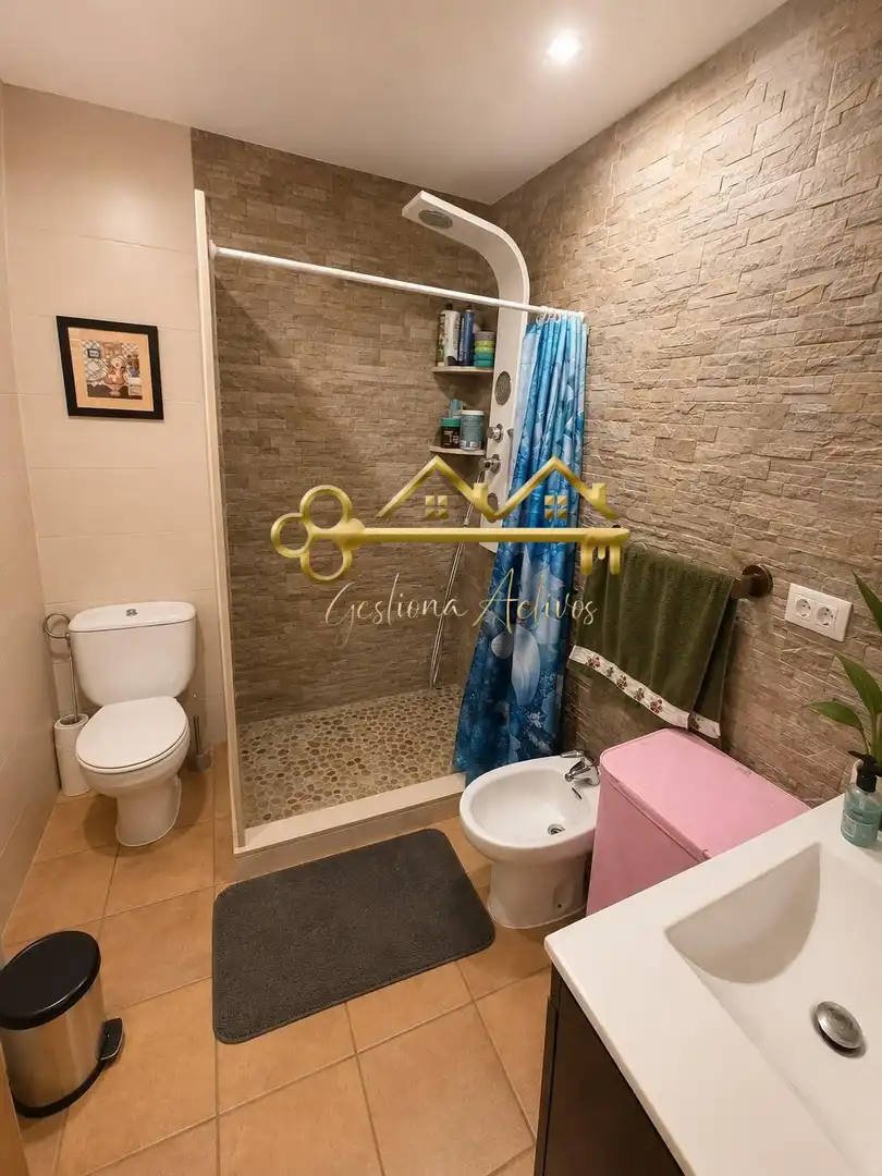 Baño de Piso en venta en Ontinyent con Aire acondicionado y Balcón
