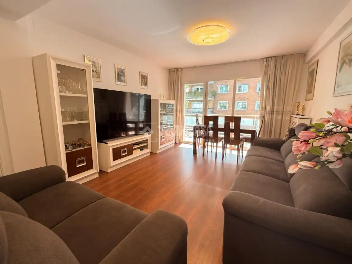 Sala de estar de Piso en venta en Madrid