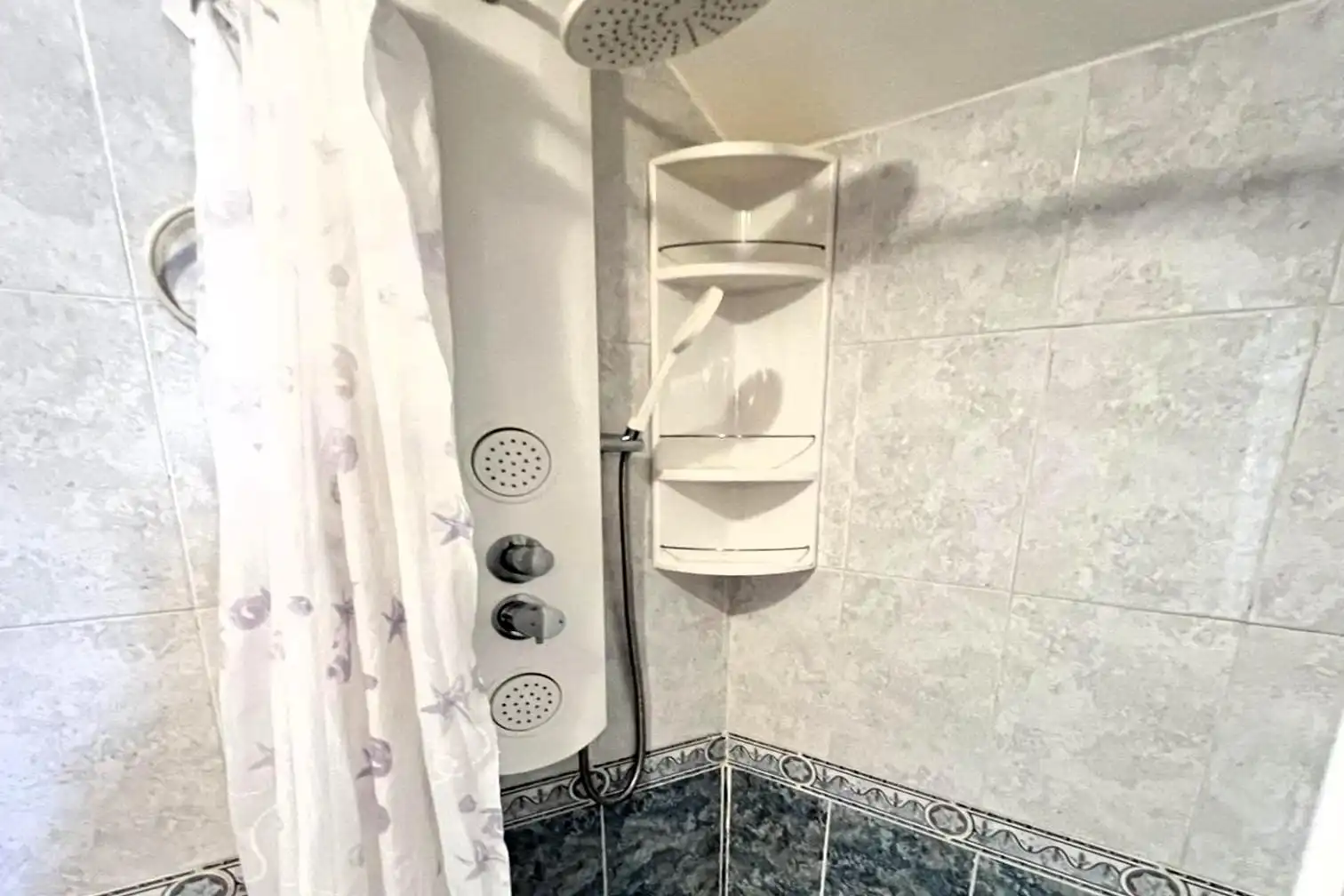 Casa pareada con jardín en venta en Calle C. Meridiano 4, imagen 28