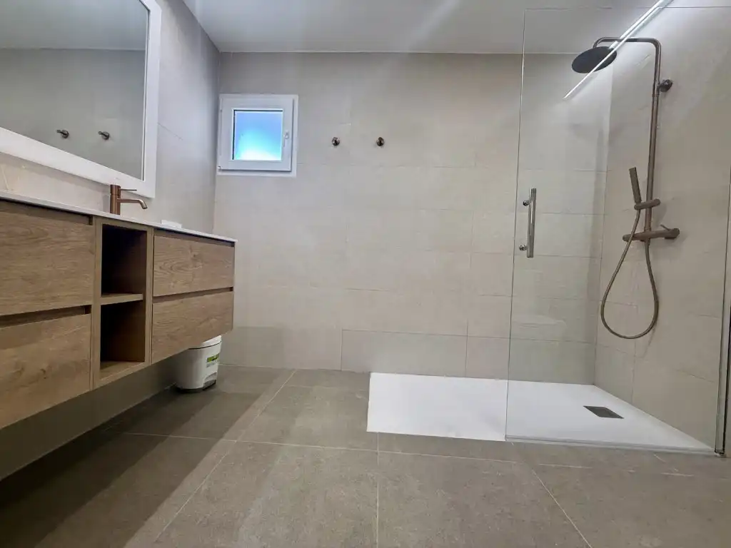 Apartament de lloguer a Avenida Ferrandis Salvador, Heliópolis