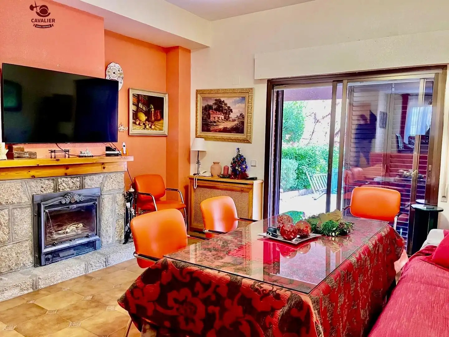 Comedor de Casa adosada en venta en Los Molinos con Calefacción, Jardín privado y Terraza