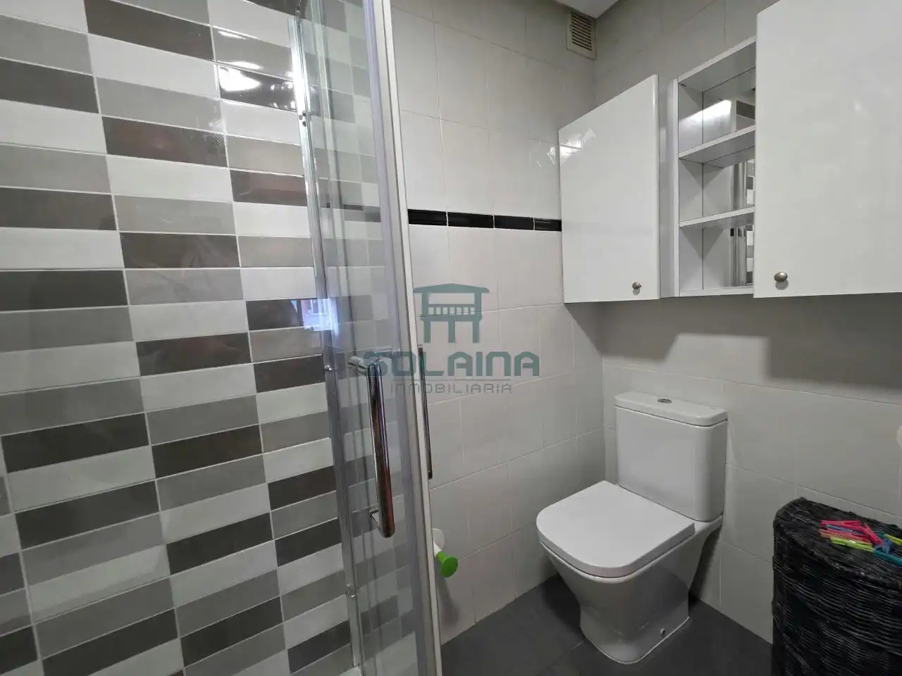 Baño de Piso en venta en Ourense Capital  con Aire acondicionado, Calefacción y Parquet