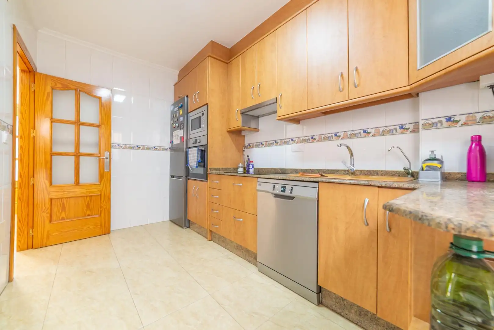 Cocina de Casa adosada en venta en San Pedro del Pinatar con Aire acondicionado, Terraza y Trastero