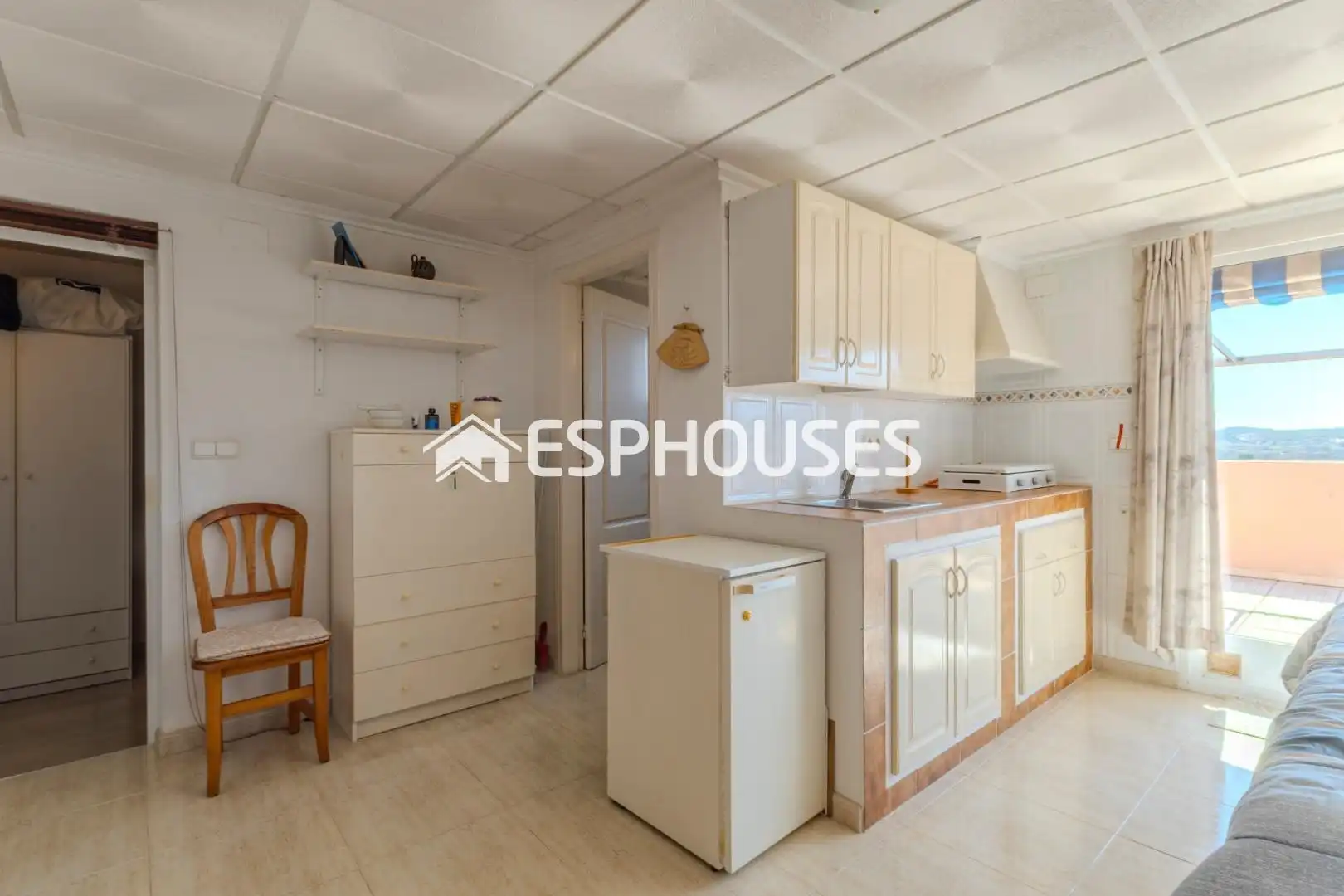 Kitchen of Attic for sale in Guardamar del Segura  with Air Conditioner, Terrace and Storage room