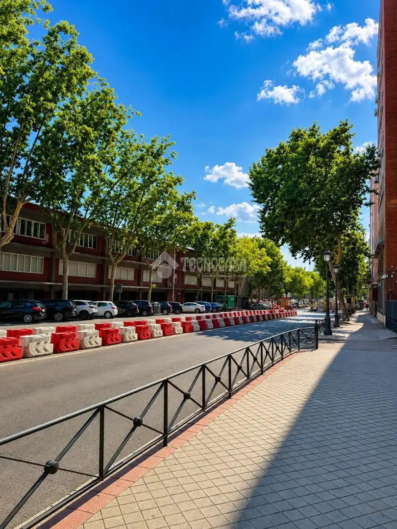 Exterior view of Flat for sale in Madrid  with Air Conditioner and Heating