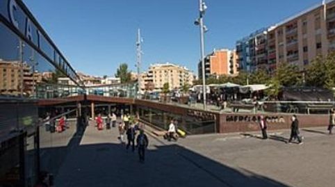 Foto 2 de Ático en venta en Can Clos - Pinetons, Ripollet