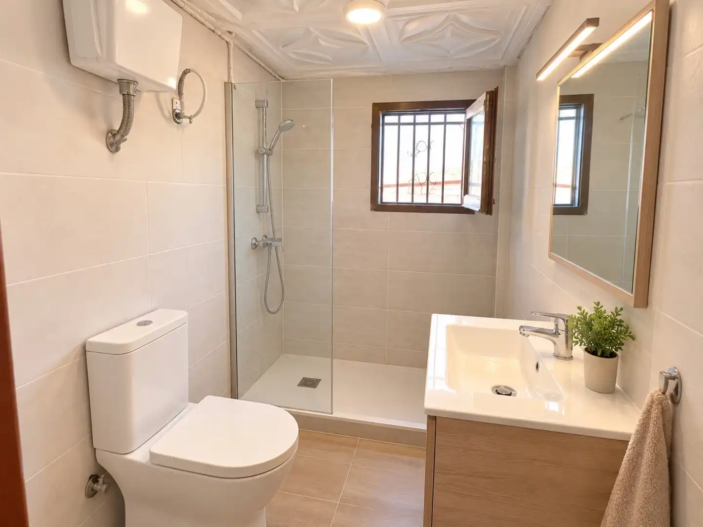 Bathroom of Flat for sale in Dolores  with Air Conditioner, Terrace and Balcony
