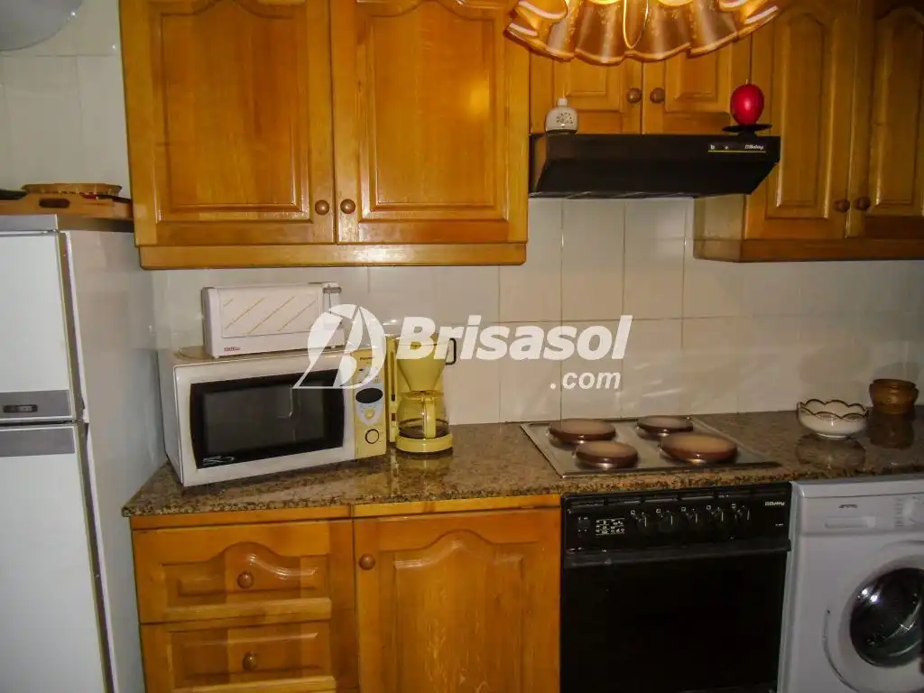 Cuina de Apartament en venda en Salou amb Terrassa, Traster i Moblat