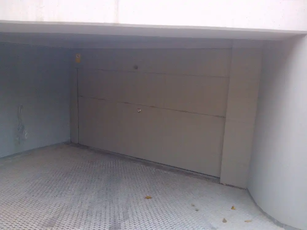 Parkplatz von Garage zur Miete in Sabadell