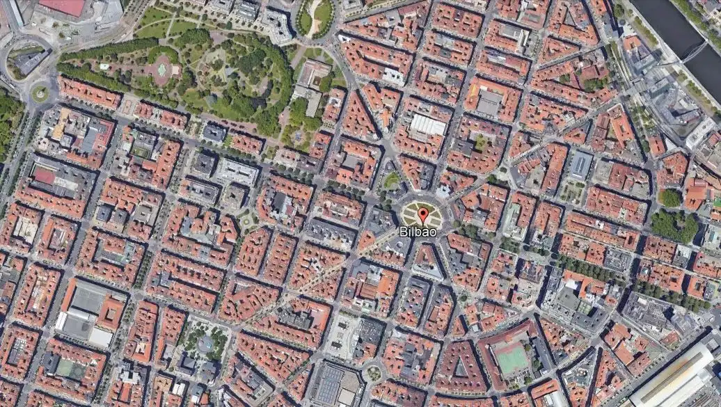 Außenansicht von Gebäude zum Verkauf in Bilbao 