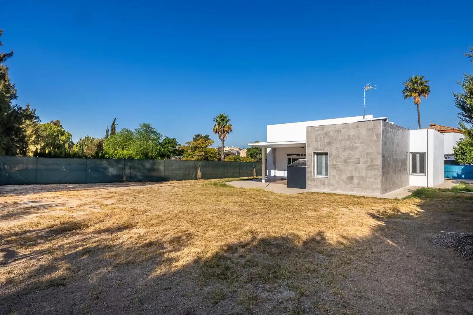 Casa o xalet en venda en Aznalcázar amb Aire condicionat, Jardí privat i Internet