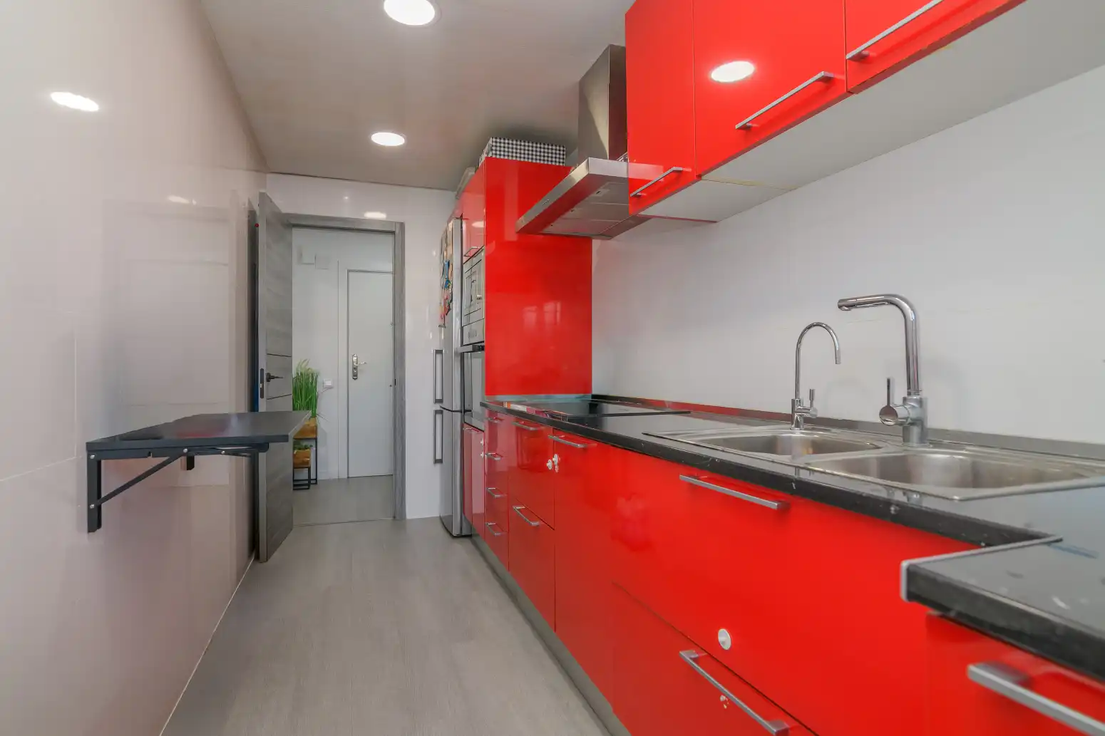 Cuina de Pis en venda en Viladecans amb Aire condicionat, Calefacció i Parquet