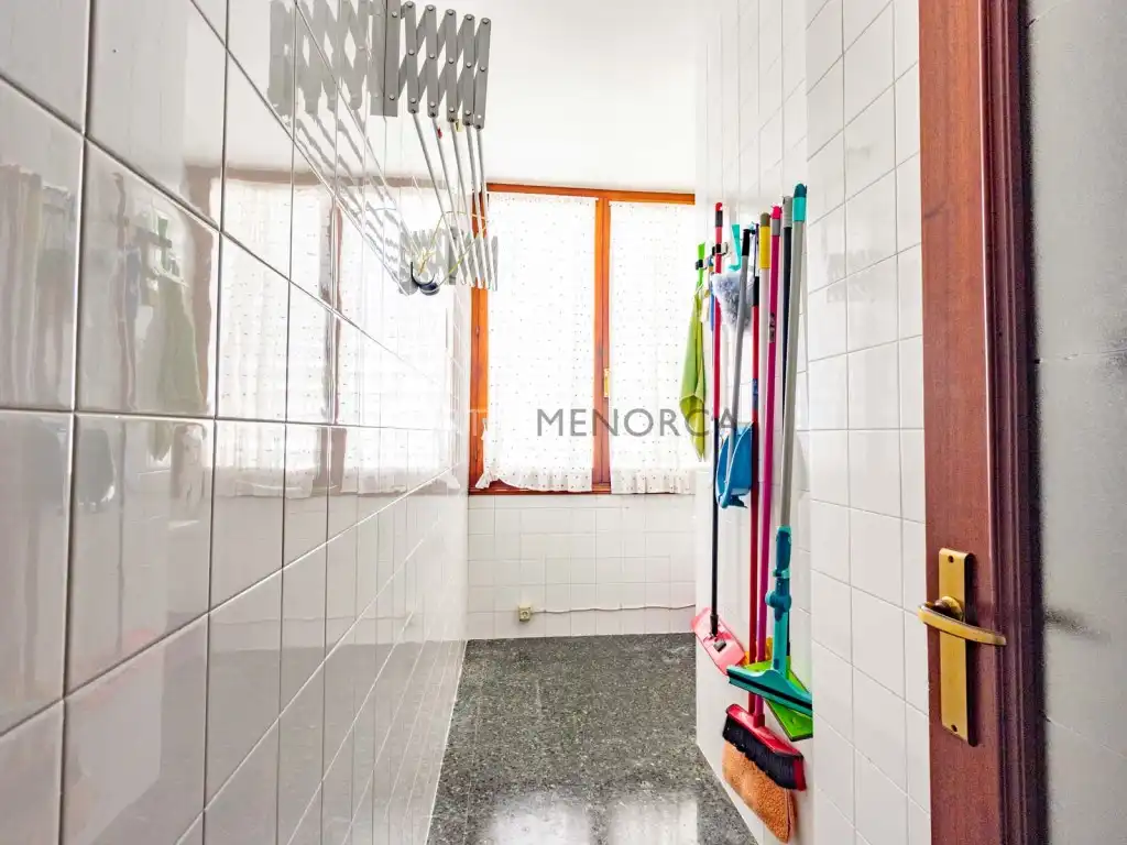 Baño de Piso en venta en Maó - Mahón con Terraza y Balcón